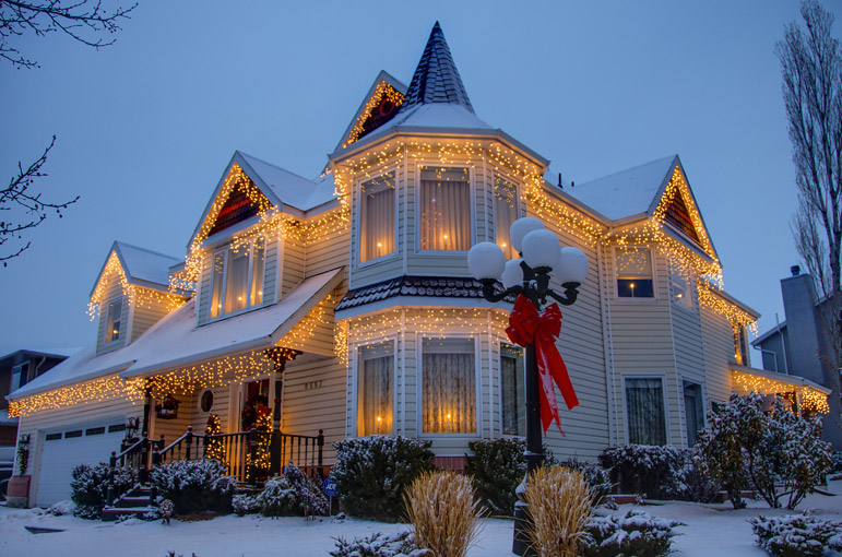 picturesofbeautifulhomesdecoratedforchristmas_167_771_510